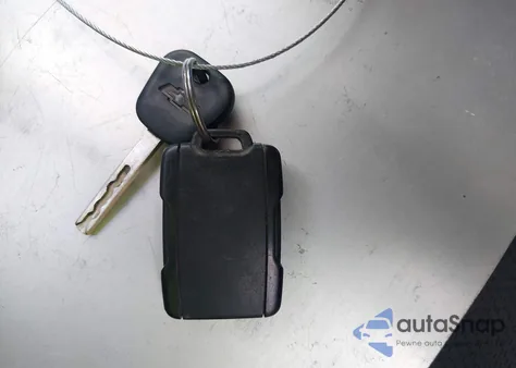 2017 Chevrolet Silverado 1500 1Lt из США, поврежденный, VIN 1GCRCREH8HZ340117